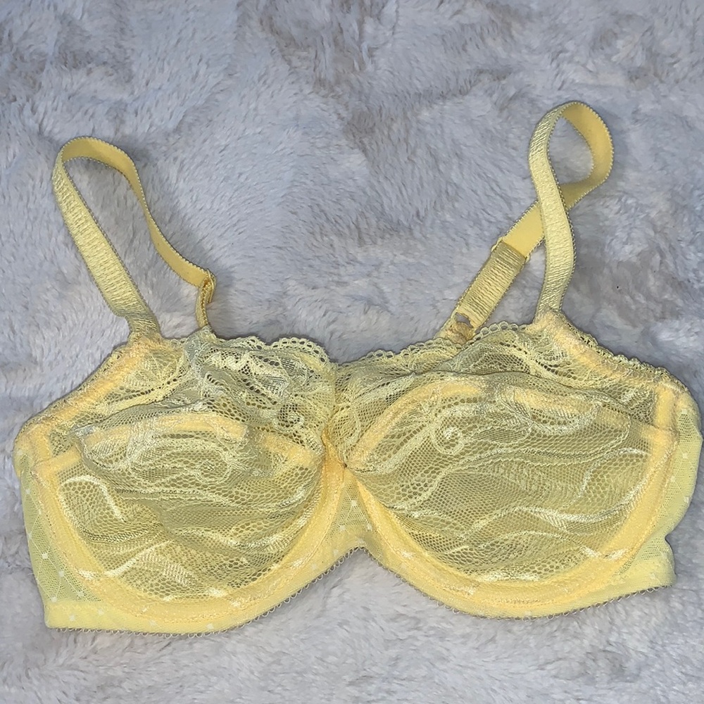 32DD Wacoal Unlined yellow bra